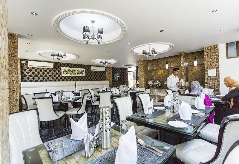 The Pride Hotel Srinagar (Jammu and Kashmir)