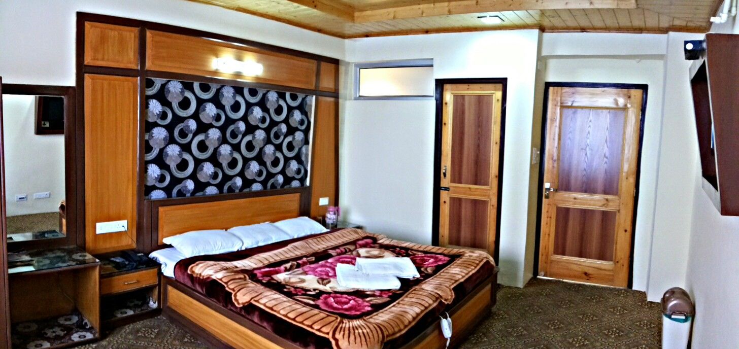 Regal Palace Hotel Srinagar (Jammu and Kashmir)