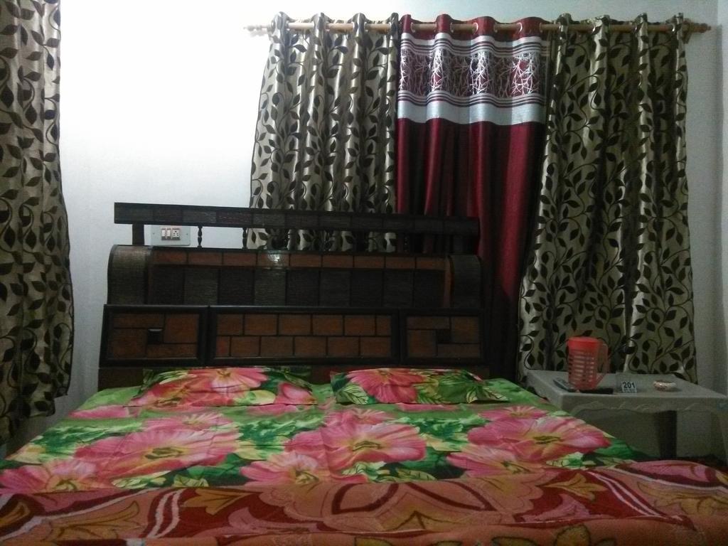 Irshad * Srinagar (Jammu and Kashmir)