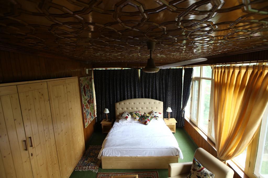 Dove Guest house