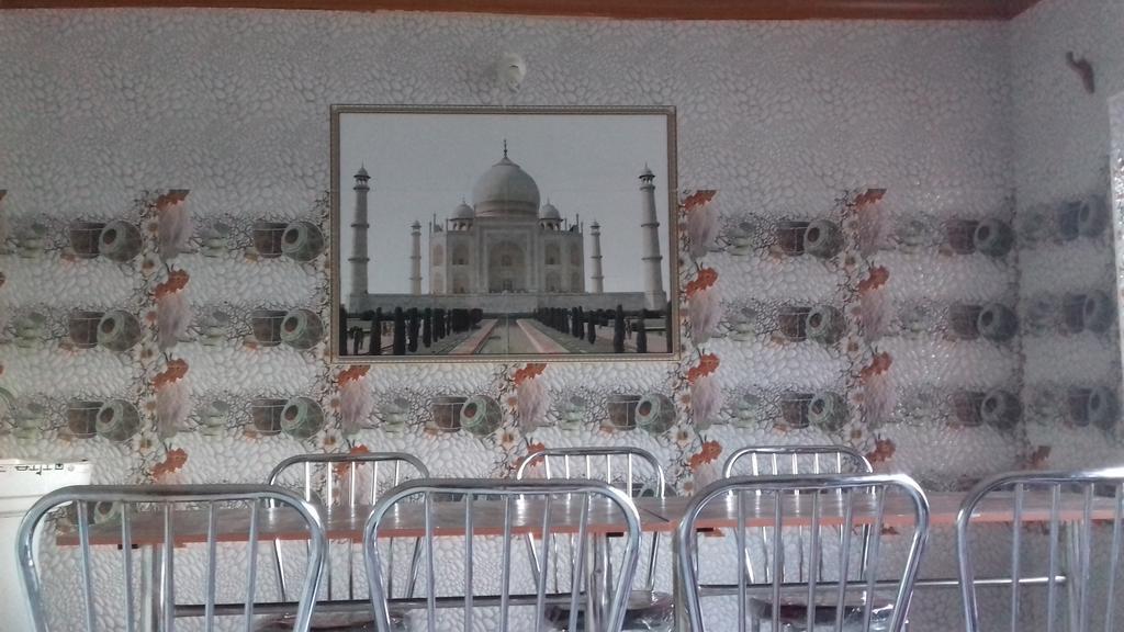 Gulab Guest house Srinagar (Jammu and Kashmir)