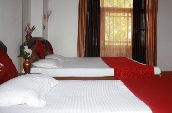 Hospitality Srinagar (Jammu and Kashmir)