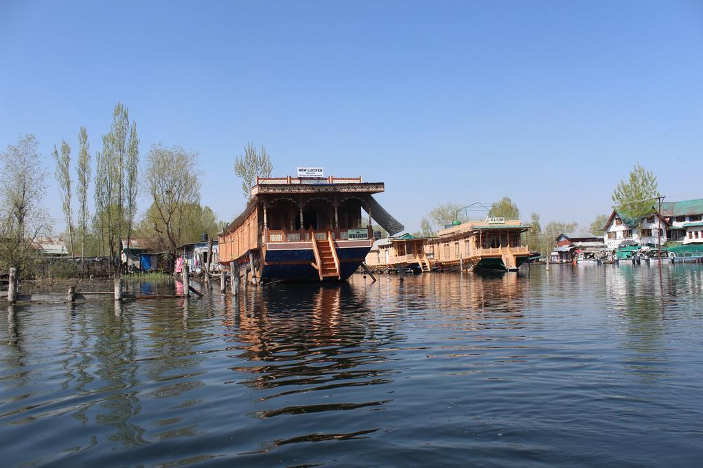 Botel House Boat New Lucifer