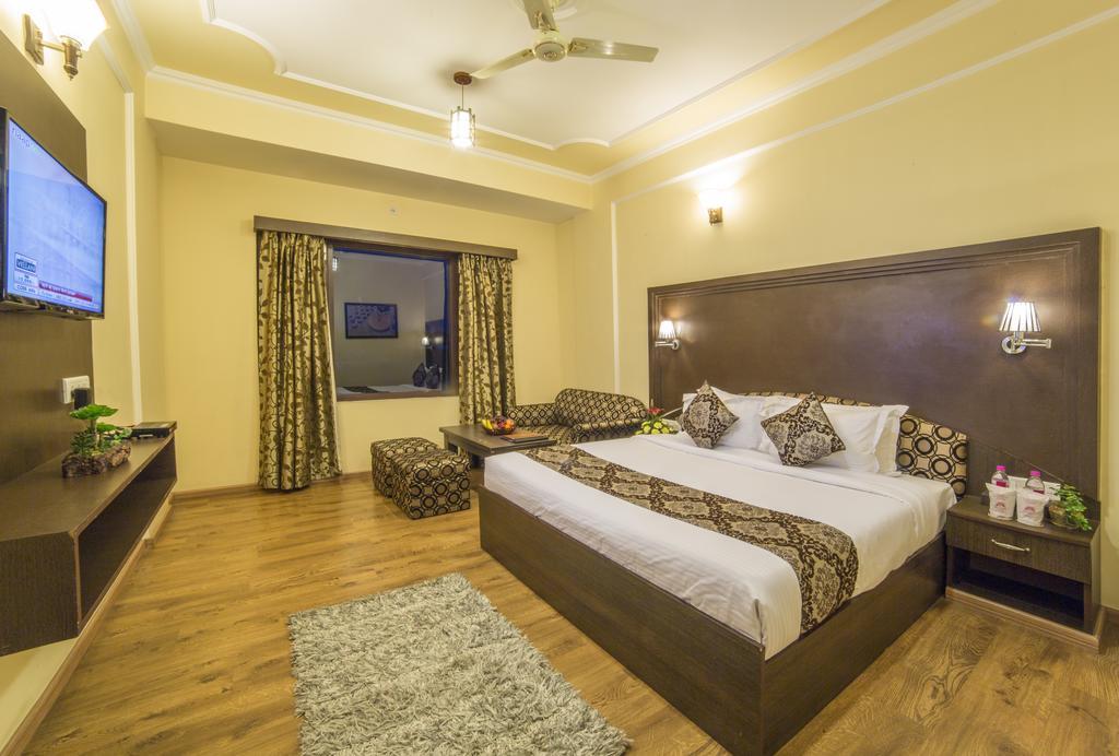 Palette - Solar Residency 4* Srinagar (Jammu and Kashmir)