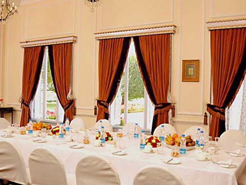 The Lalit Grand Palace 5* Srinagar (Jammu and Kashmir)