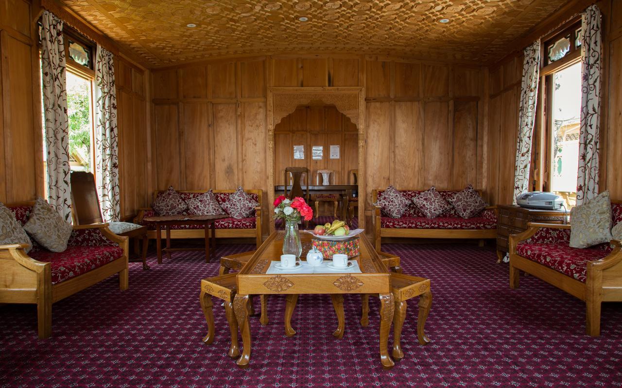 Fantasia Houseboats Hotel Srinagar (Jammu and Kashmir)
