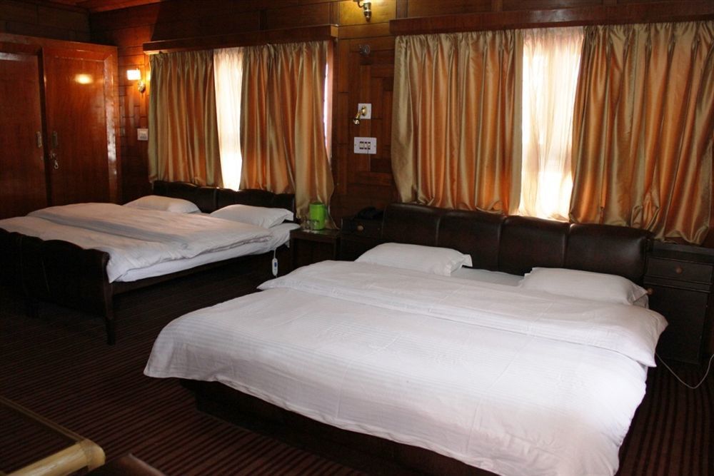 Walisons Srinagar (Jammu and Kashmir)