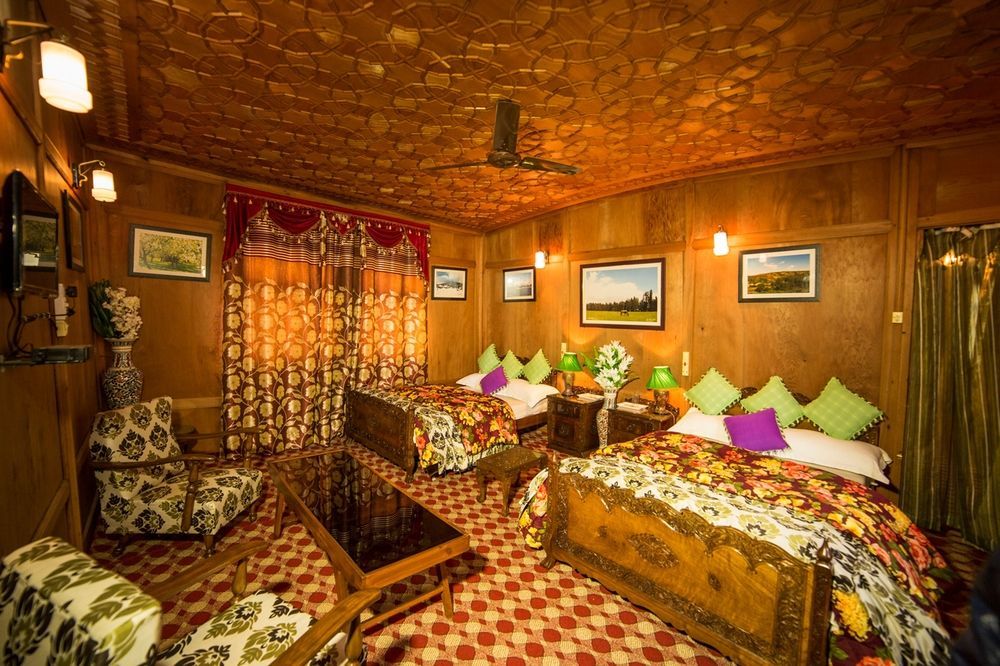 Aziz Group Of Houseboats 4* Srinagar (Jammu and Kashmir)