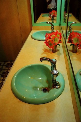 Hotel Privilege Houseboats Srinagar (Jammu and Kashmir)