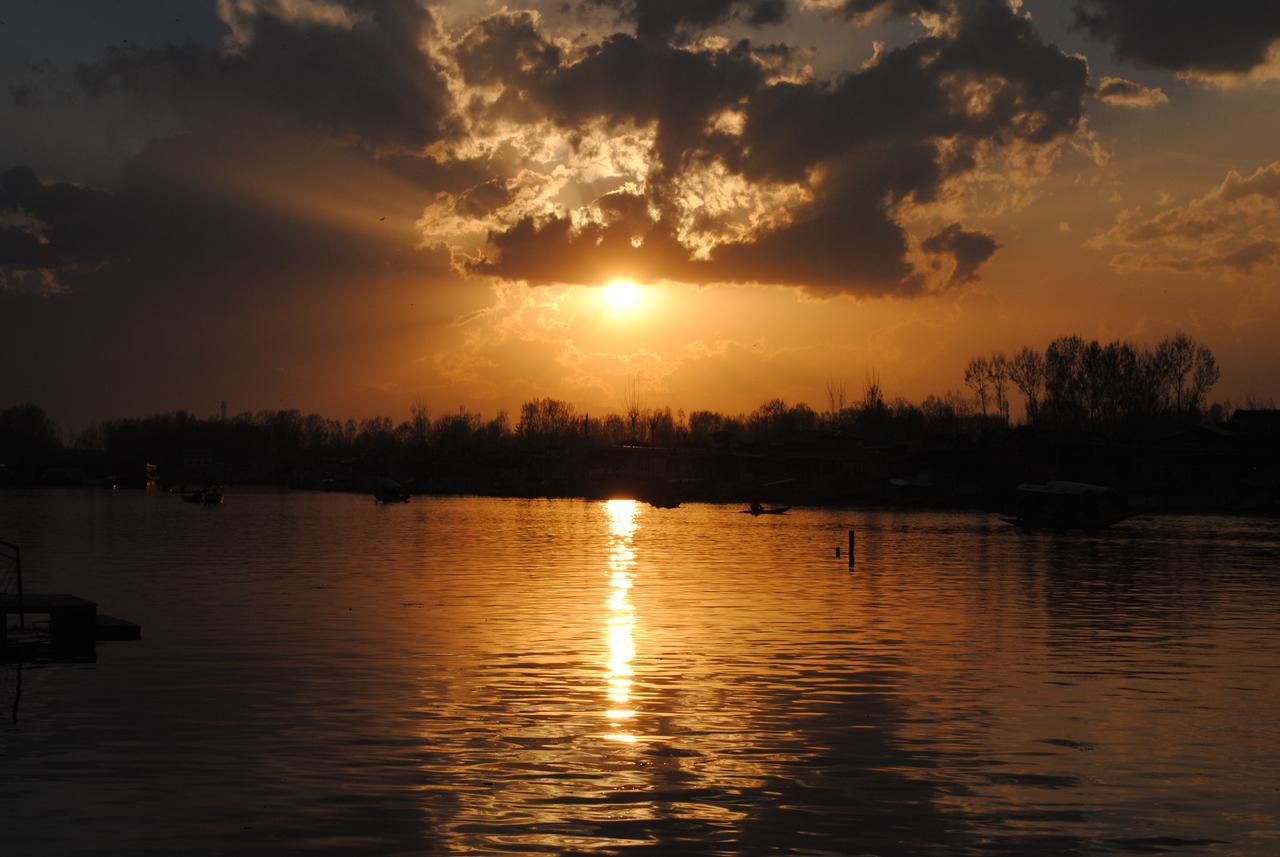 Palace Group Of House Boats 3* Srinagar (Jammu and Kashmir)