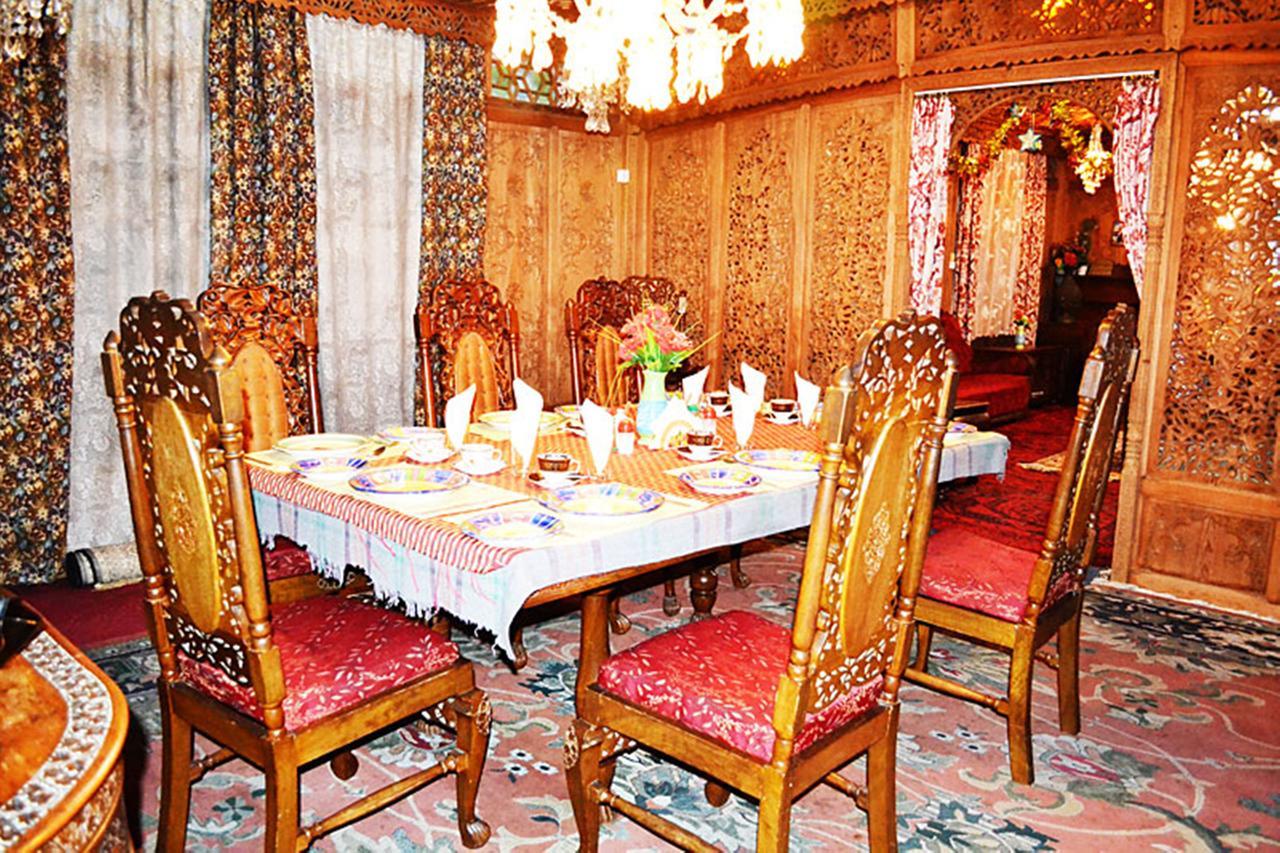 Morning Star Group Of Houseboats Srinagar (Jammu and Kashmir)