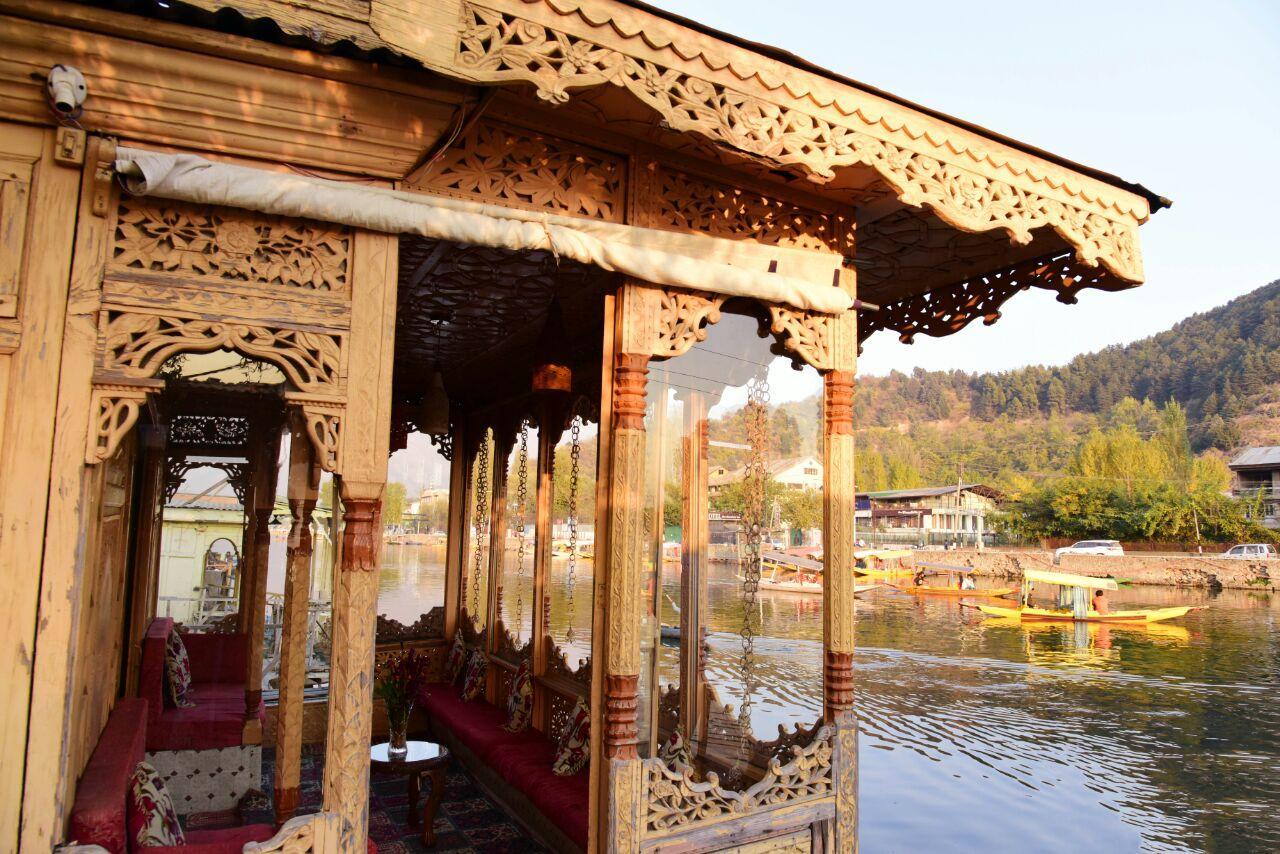 Houseboat Hunza Group Of Houseboats