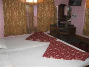 Gul E Anar 3*