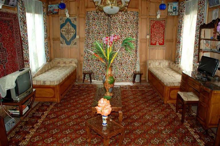 Kohimaran Group Of Houseboats Srinagar (Jammu and Kashmir)