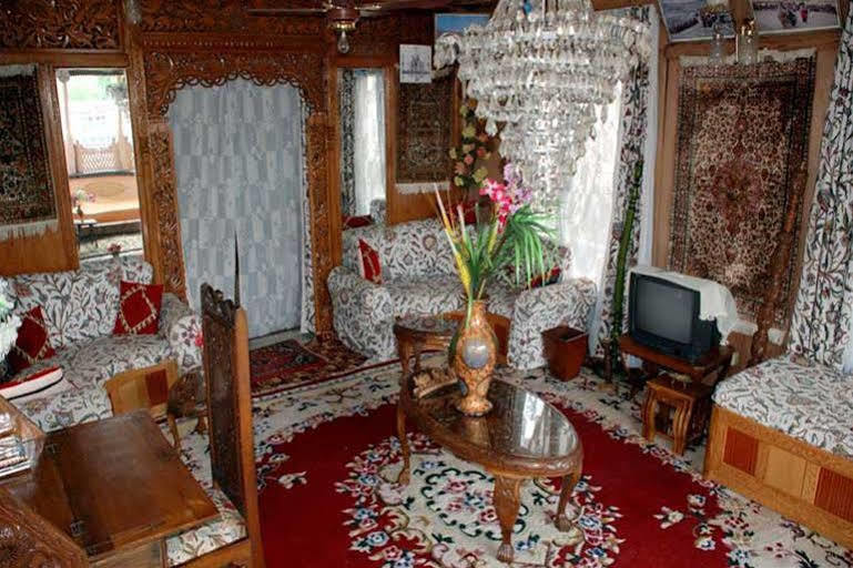 Kohimaran Group Of Houseboats Hotel 5*