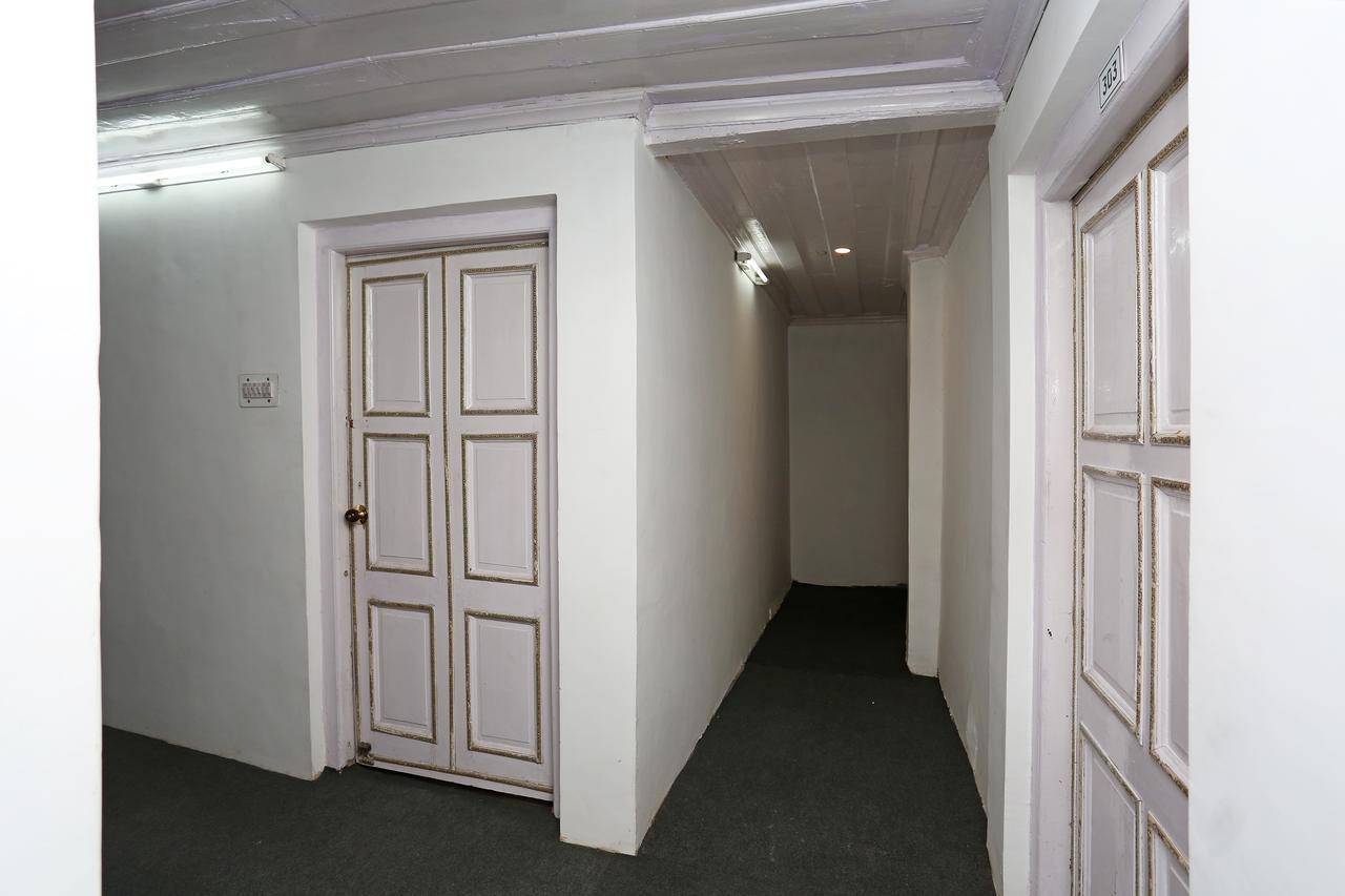 Oyo 5735 Ashai Hotel 3*