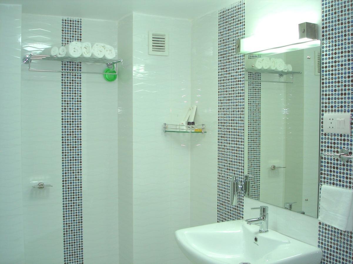 Pacific Hotel 3*