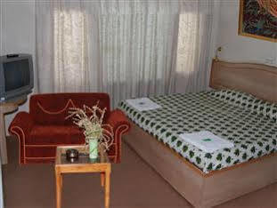 Hotel Oyo 4642 Nishat View