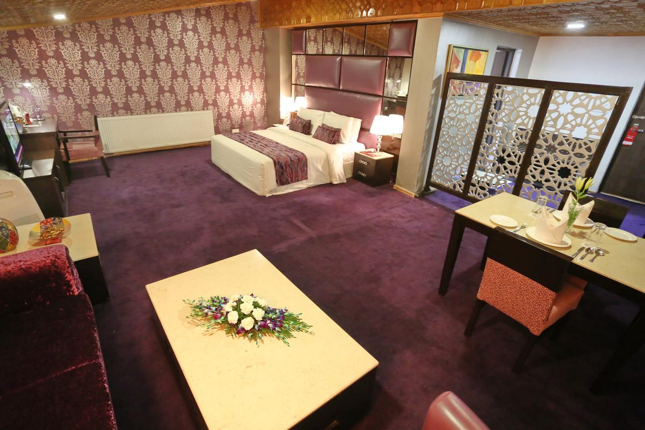 Batra And Residences 4* Srinagar (Jammu and Kashmir)