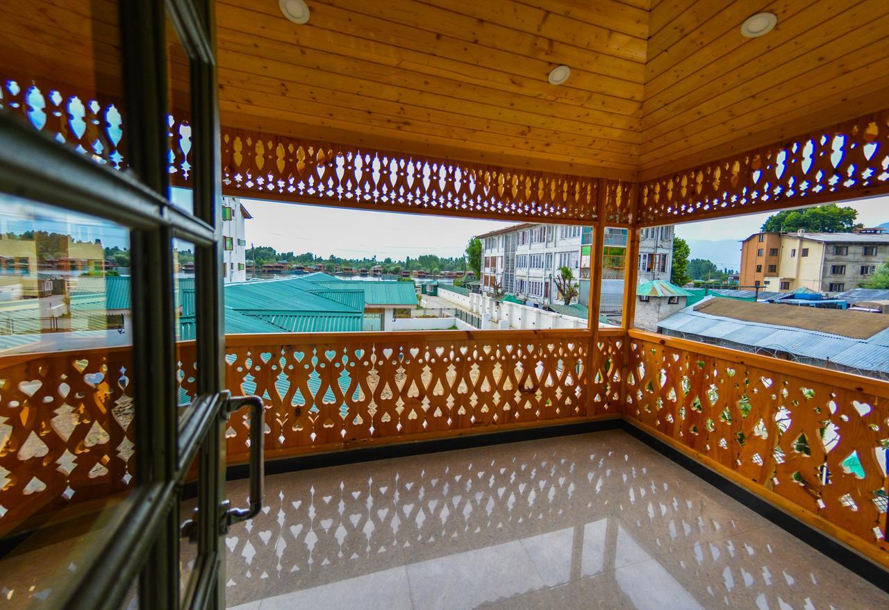Royal Comfort Regency 3*