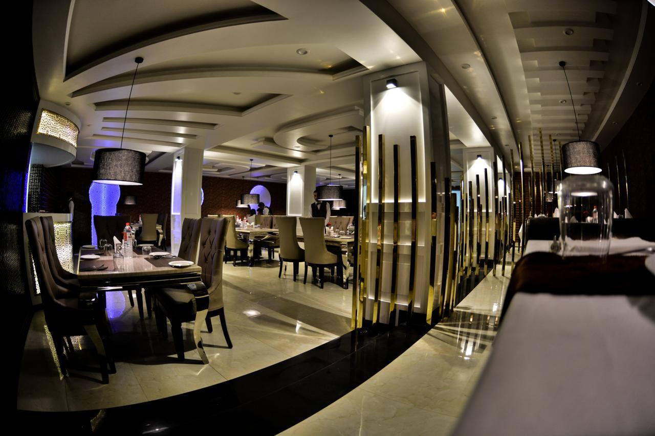Samci Riviera