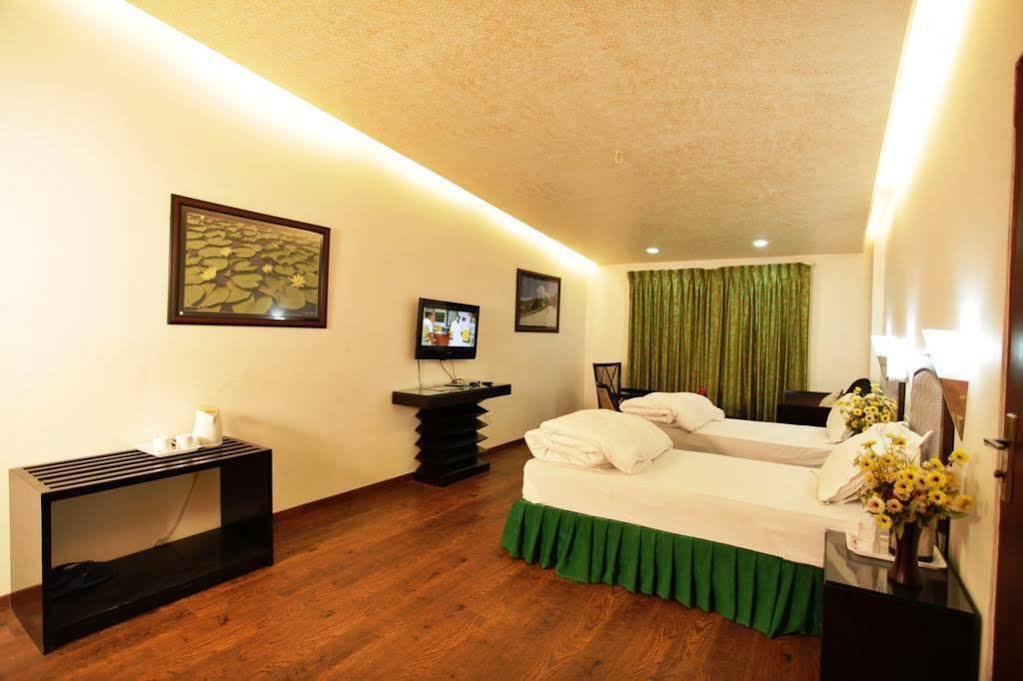 Grand Mumtaz Towers