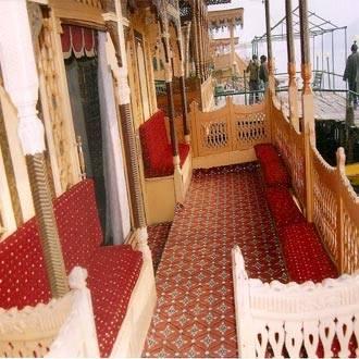 Hollywood Group Of Houseboats Hotel