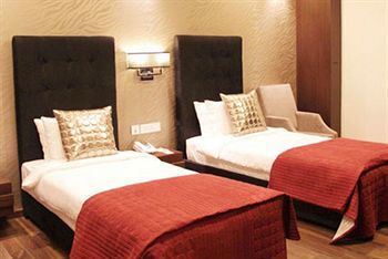 Grand Mumtaz Towers Hotel Srinagar (Jammu and Kashmir)