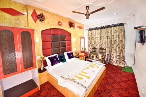 Hotel Grand Alnoor *
