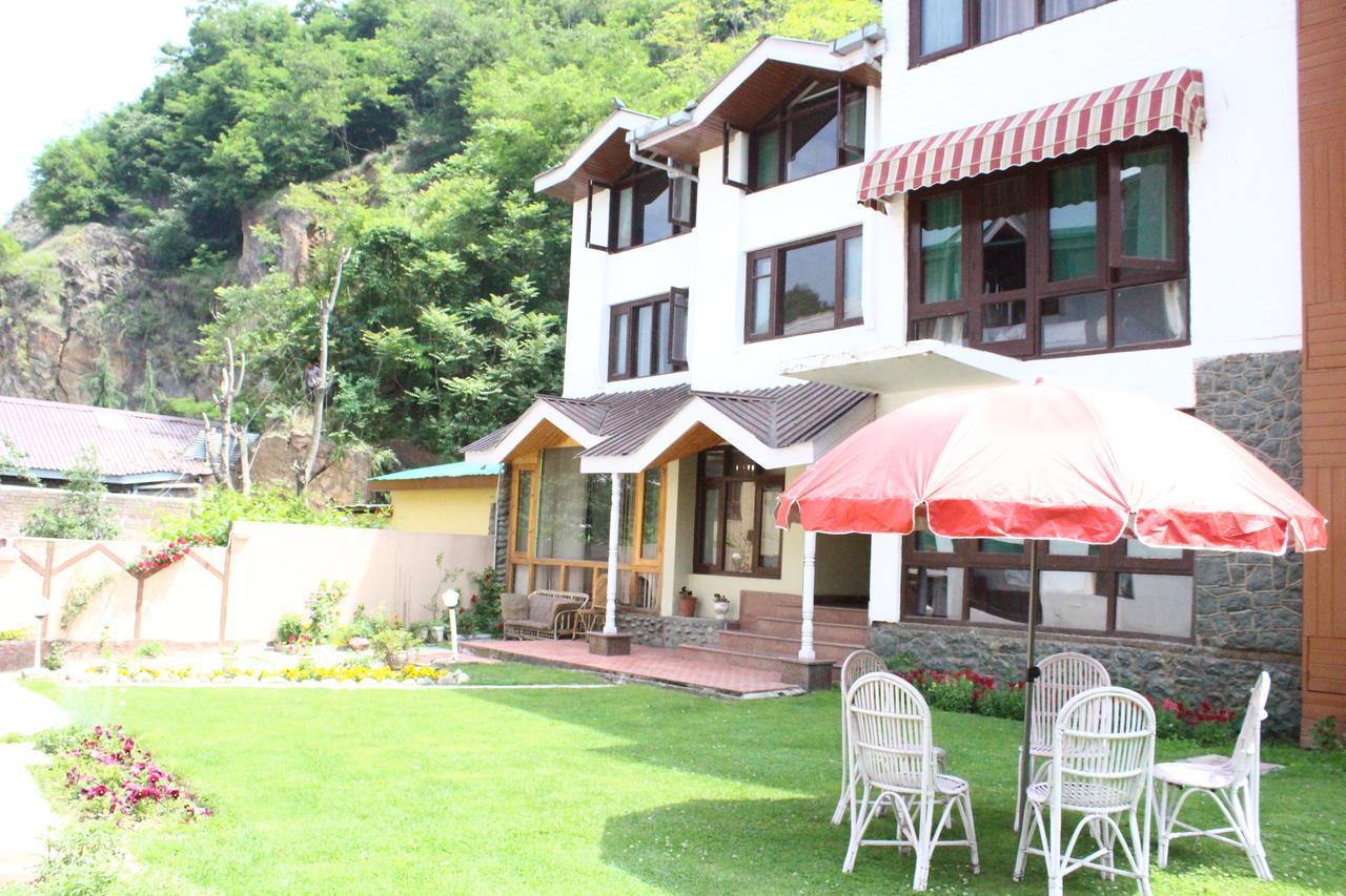 Riviera Srinagar (Jammu and Kashmir)