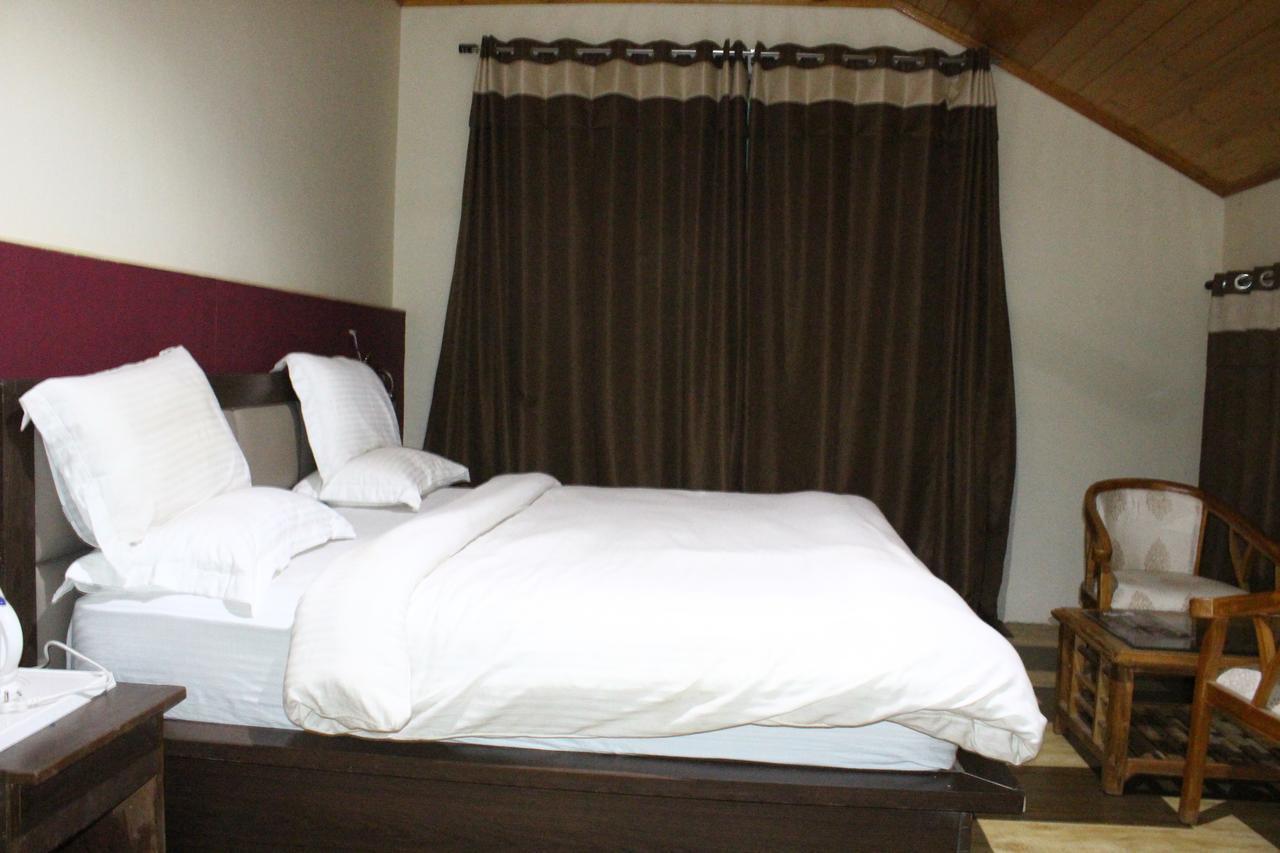 Riviera Inn