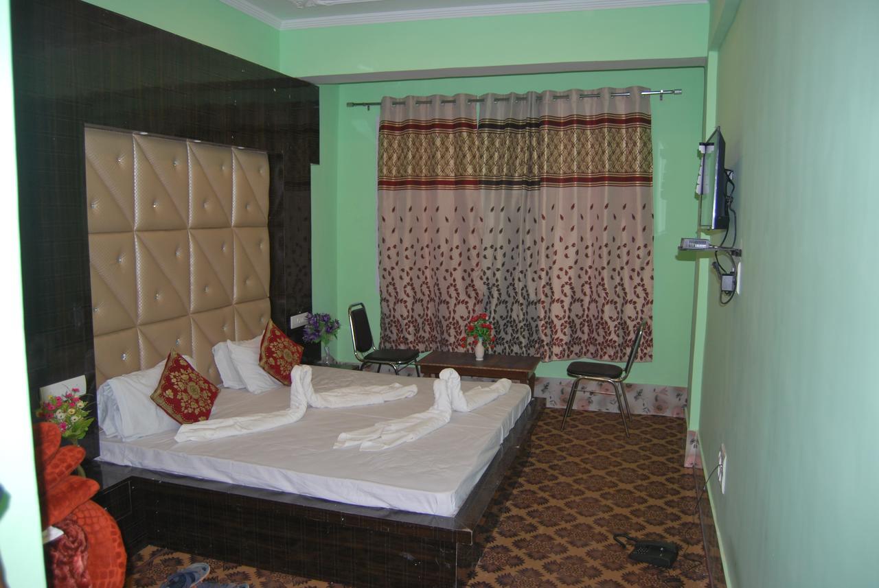 Sobo 3* Srinagar (Jammu and Kashmir)
