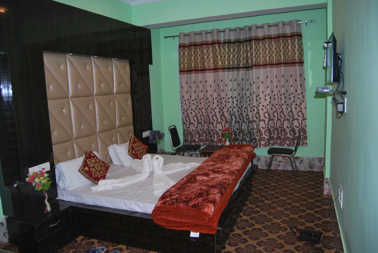 Sobo 3* Srinagar (Jammu and Kashmir)