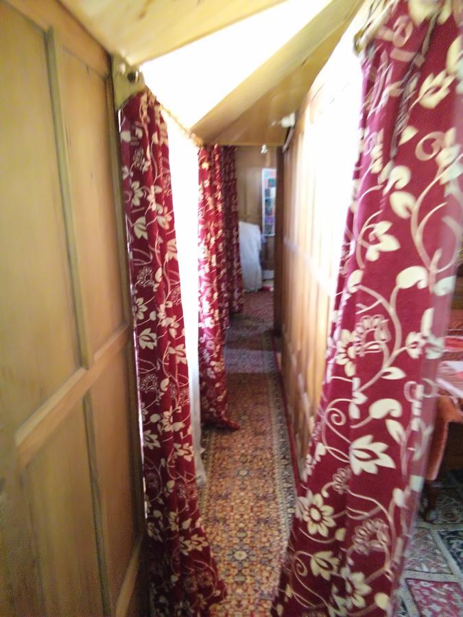 Houseboat - City Of Kashmir 2* Srinagar (Jammu and Kashmir)