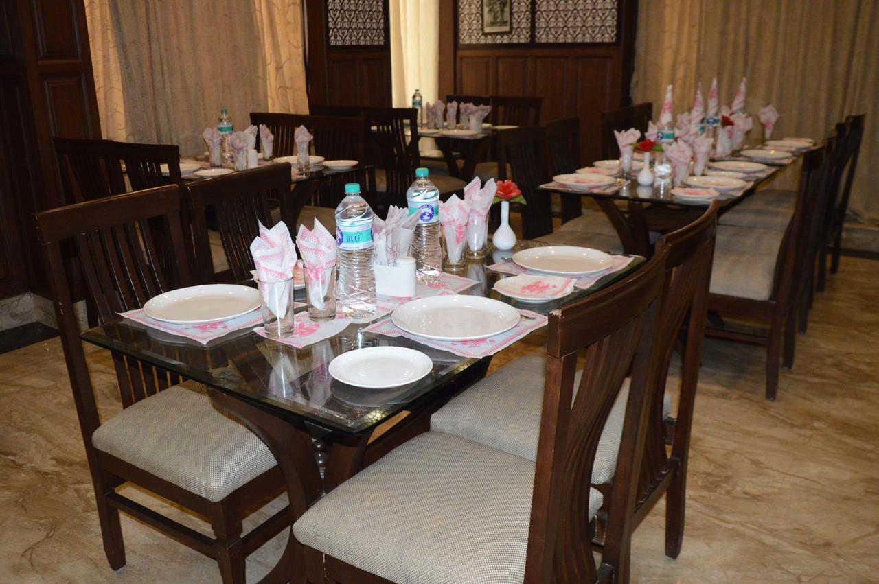 Hotel Standard And Resturant 3*