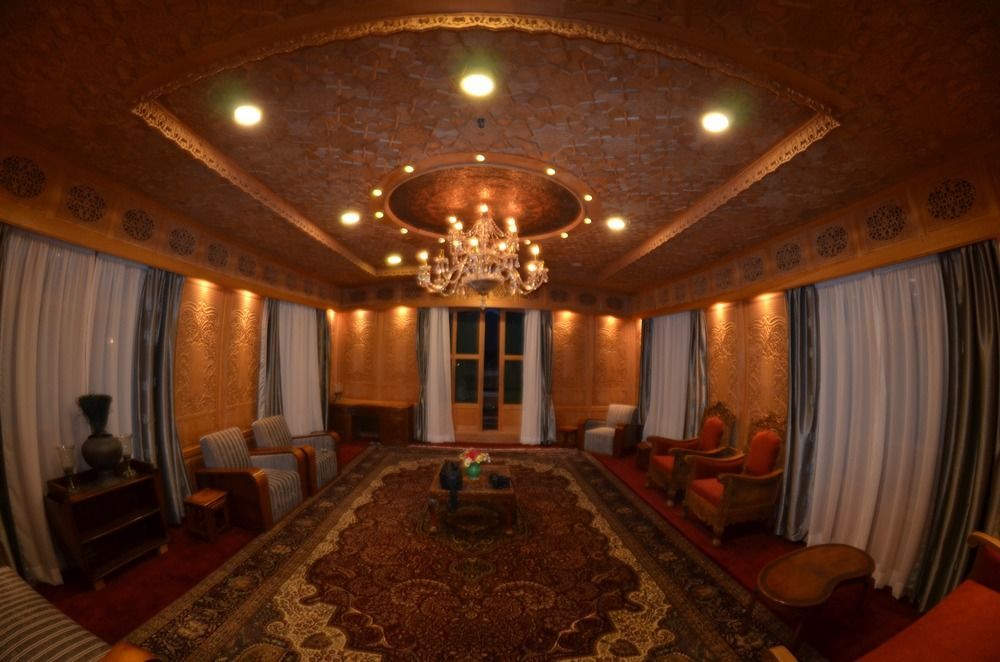 Mascot Houseboats 5* Srinagar (Jammu and Kashmir)