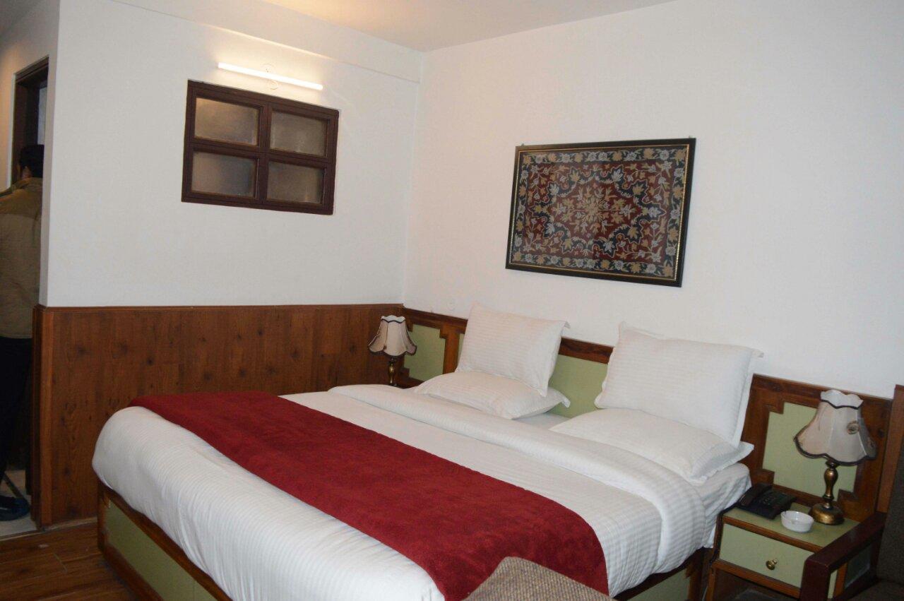 Hotel Standard And Resturant 3*