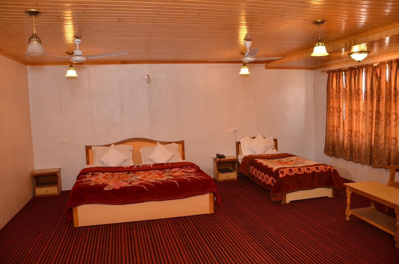 Kaisar Hotel 3*
