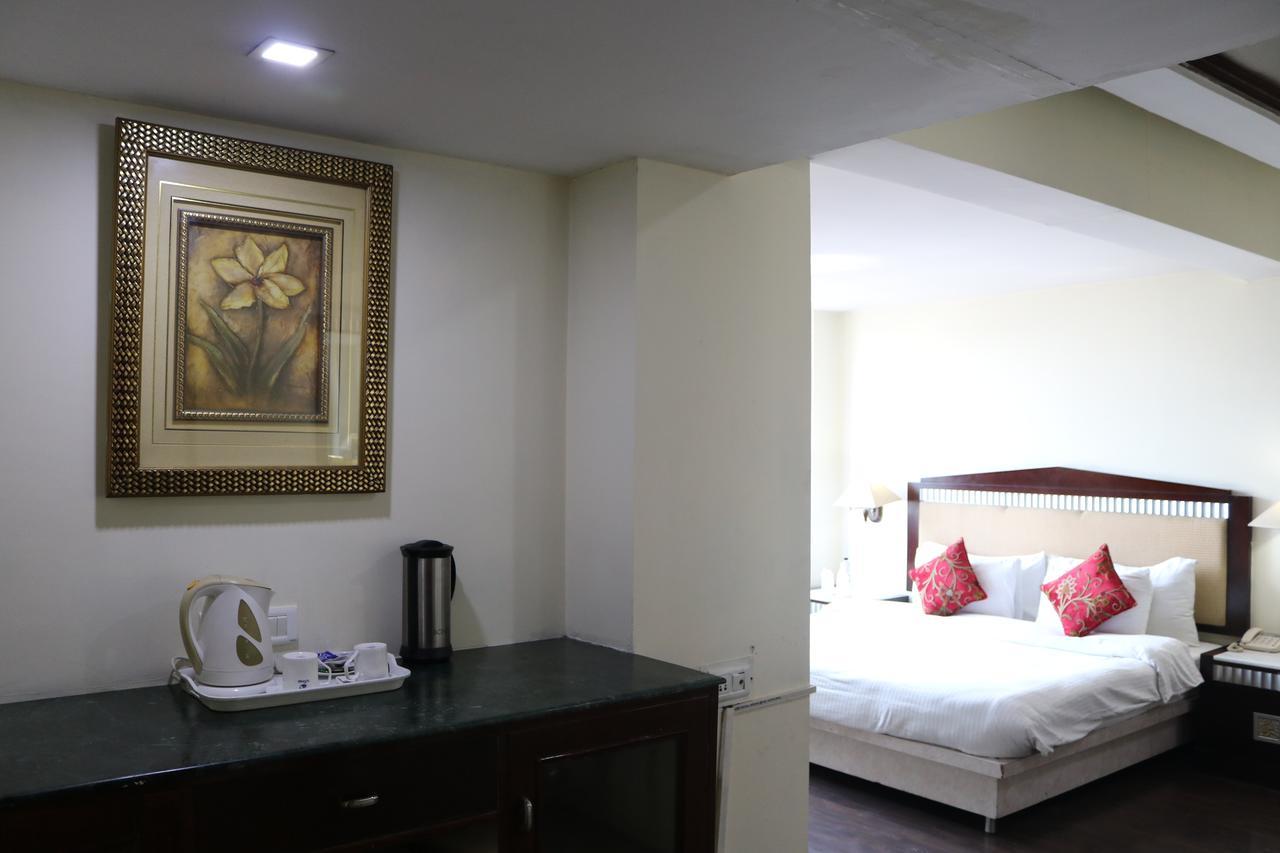 The Residency 3*