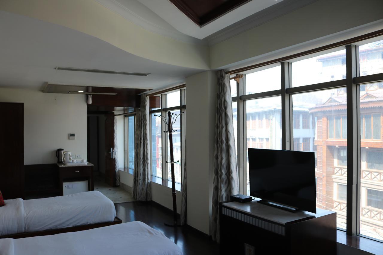 Hotel The Residency Srinagar (Jammu and Kashmir)