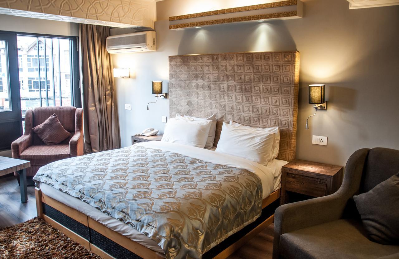 Hotel Ahdoos