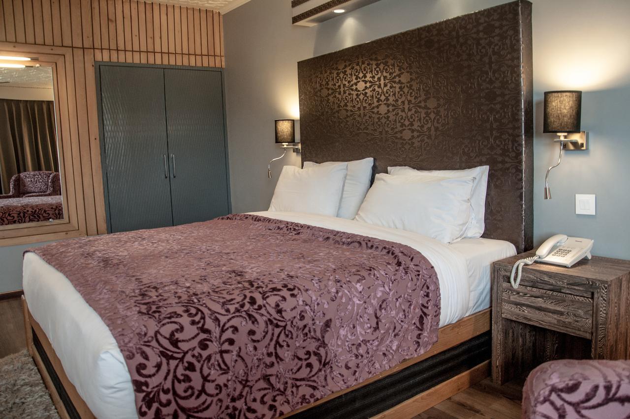 Hotel Ahdoos 3*
