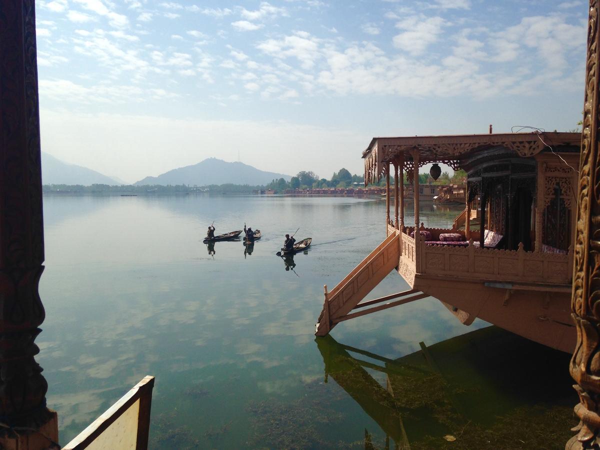 Wangnoo Heritage Houseboats 4*