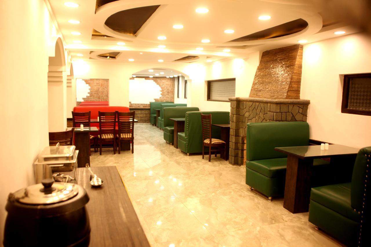 Hotel New Park At Dal