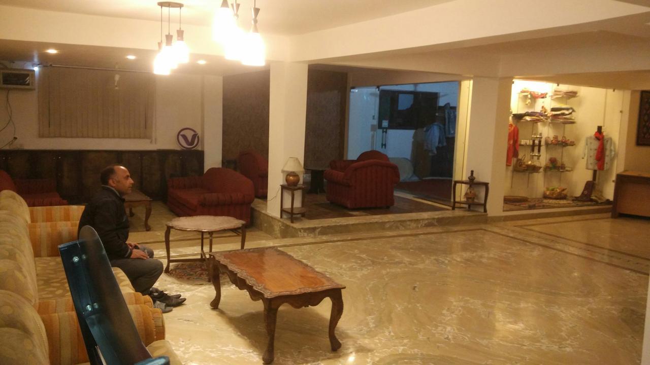 Valley Orchid Inn Srinagar (Jammu and Kashmir)