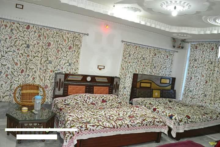 Grand Rooma Srinagar (Jammu and Kashmir)