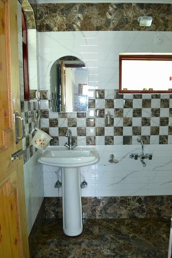 Grand Rooma 2* Srinagar (Jammu and Kashmir)