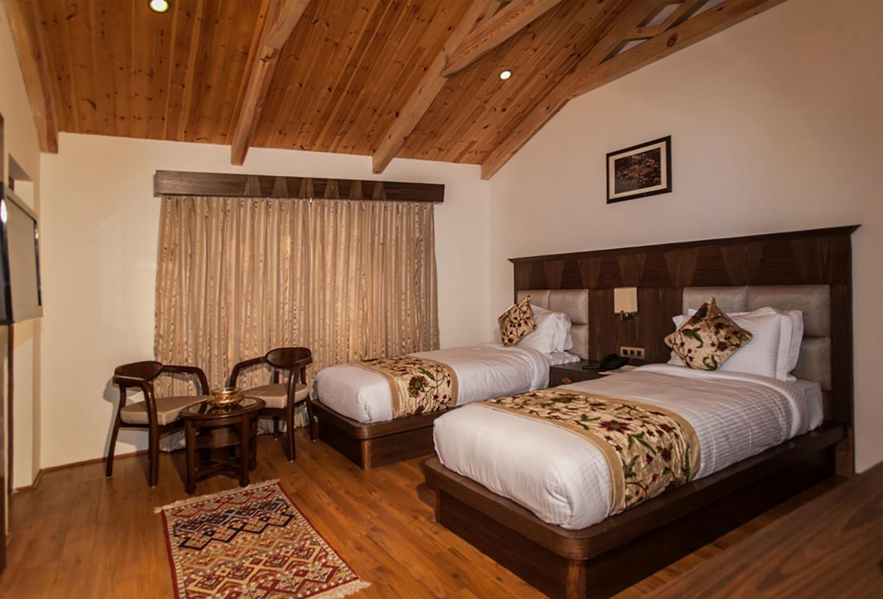 Lemon Tree Hotel 4*