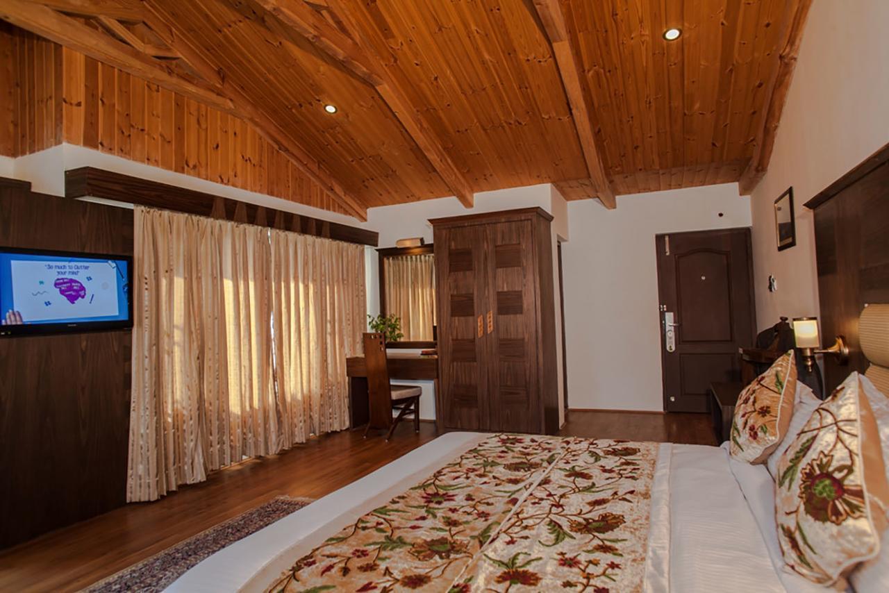Lemon Tree Hotel