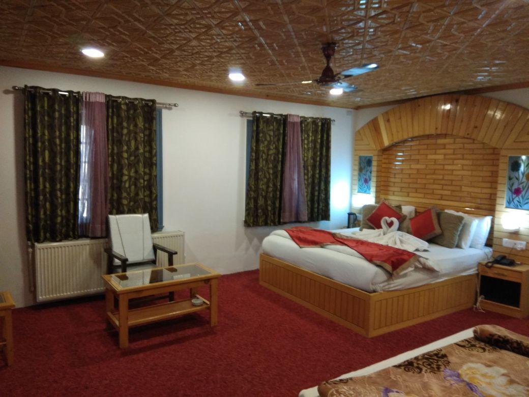 Hotel Royal Comfort Regency